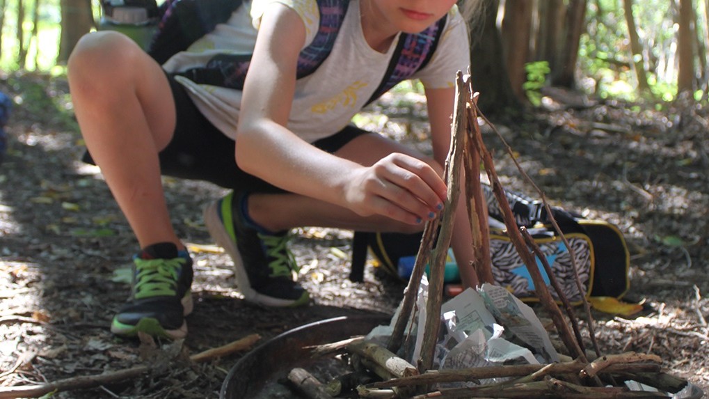 Family Experiences at Kortright – Survival Skills