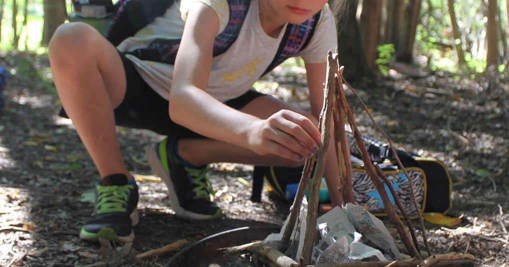 Family Experiences at Kortright – Survival Skills